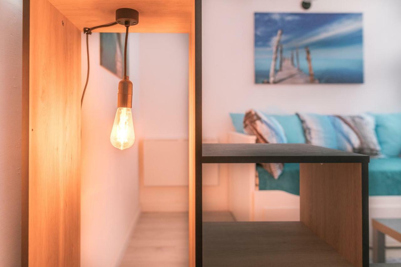 Ferienwohnung Hedon-Stone Starigrad Paklenica Exterior foto