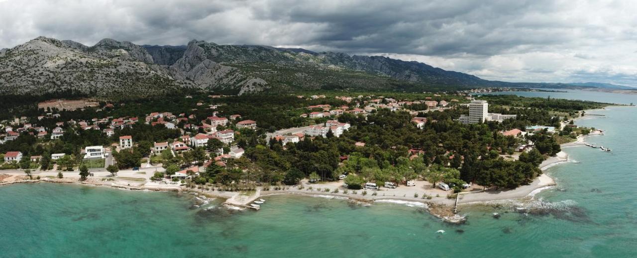 Ferienwohnung Hedon-Stone Starigrad Paklenica Exterior foto